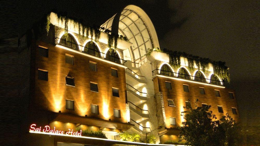 Sai Palace Hotel Mumbai Exteriör bild